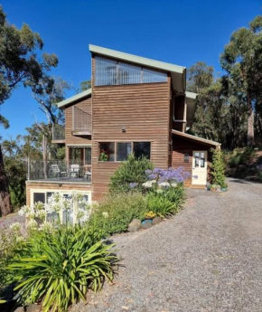 Kookaburra Retreat